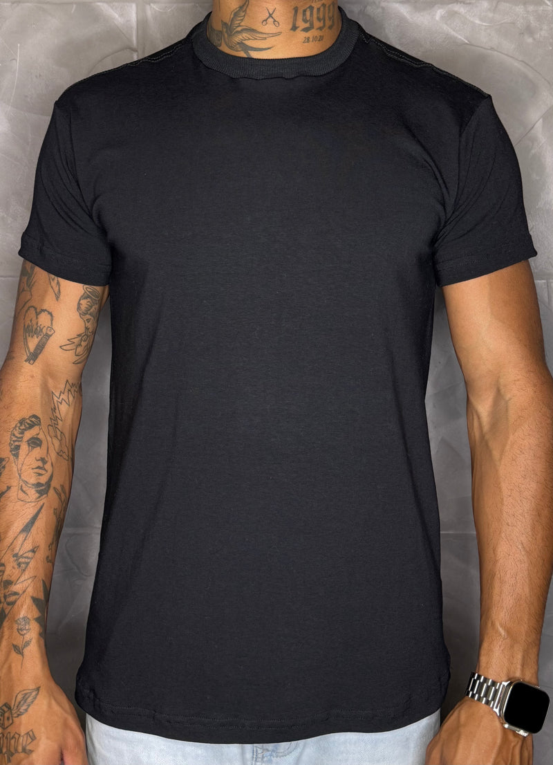 Camiseta Básica
